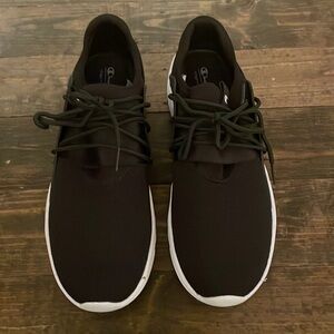 *NEW* Women’s Black and White Champion Shoes Size 10
